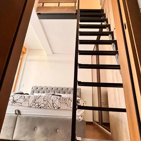 Sn Apartment *